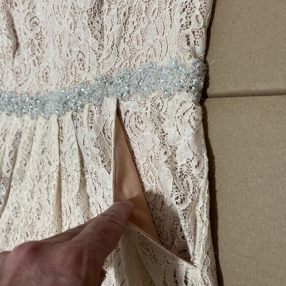 City Triangles Dress Ivory Lace Overlay Crystal Belt Sleeveless Pocket Sz 14 Y2K - Picture 5 of 9
